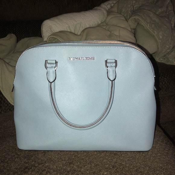 Michael Kors Dome Cindy - Picture 1 of 4